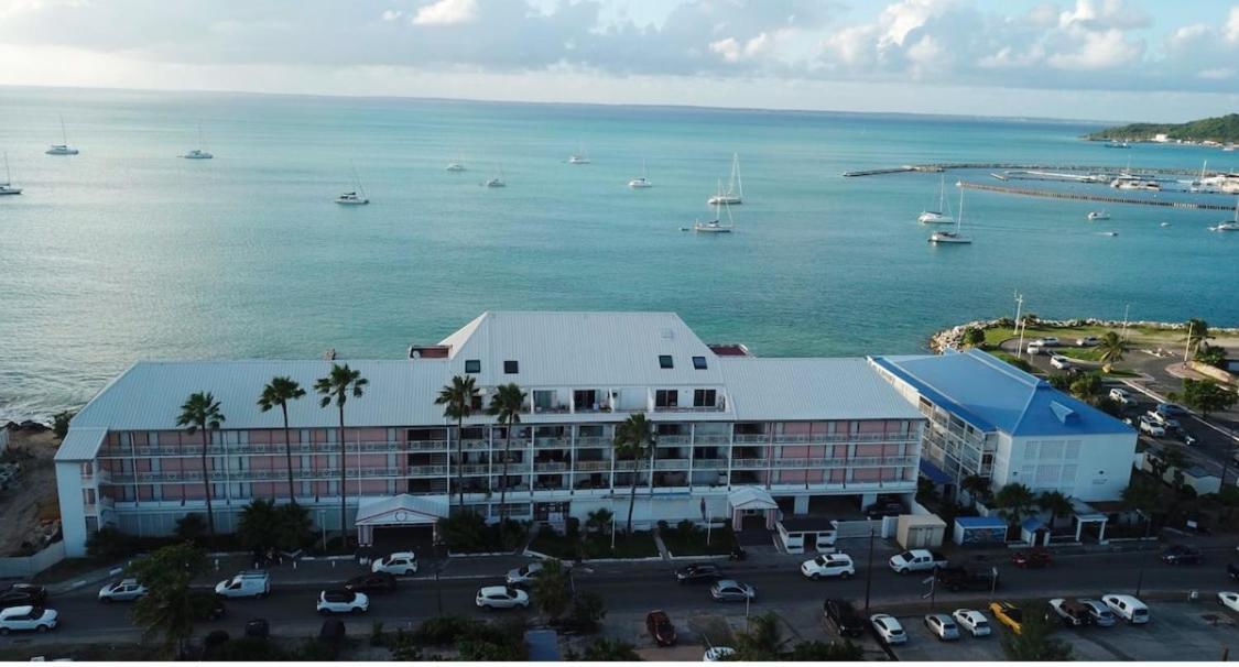 Studio Pirate Of The Caribbean 2 Sea View 马里戈特 外观 照片